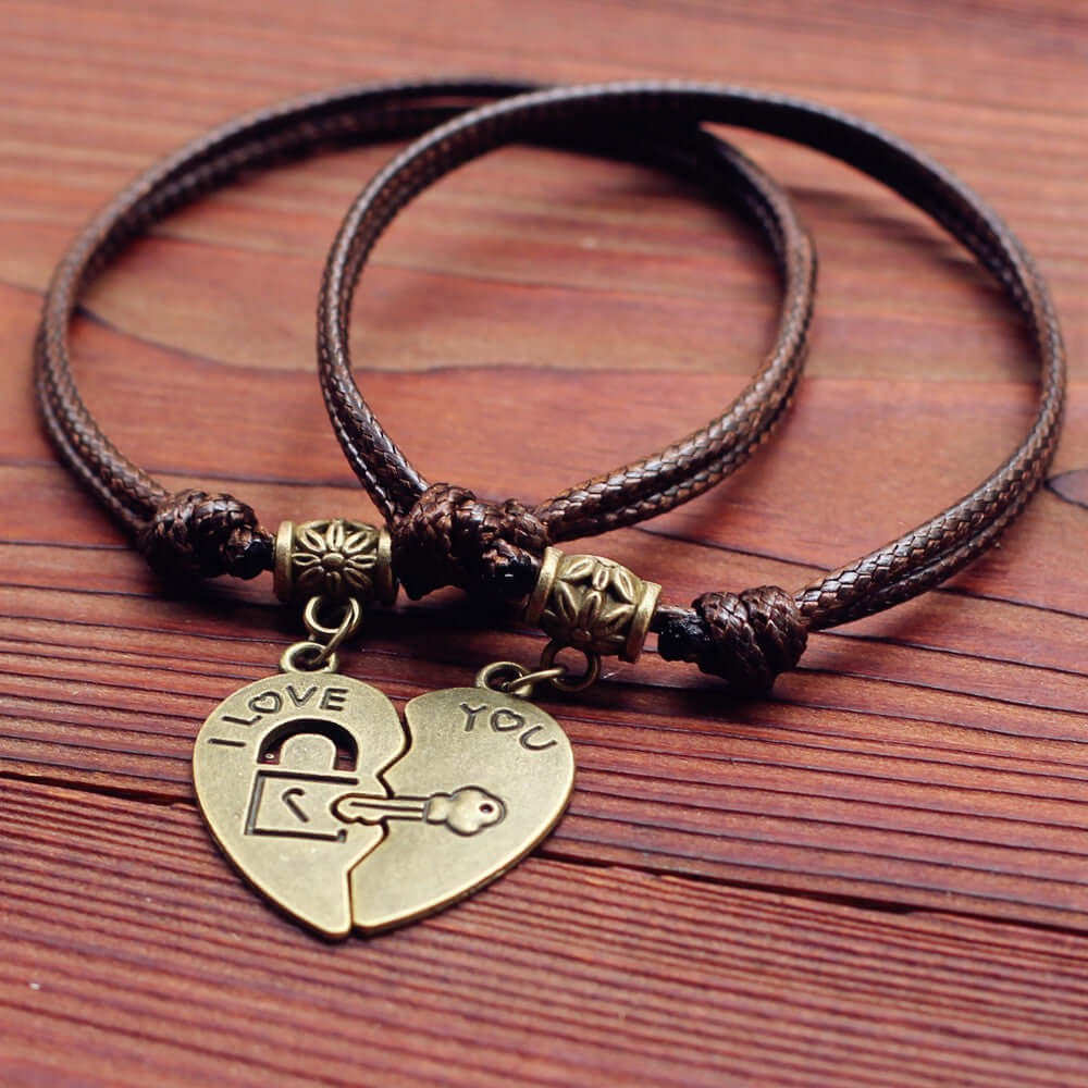 Lazynn Jewelry Store Couple bracelet with heart lock charm, perfect gift for lovers.