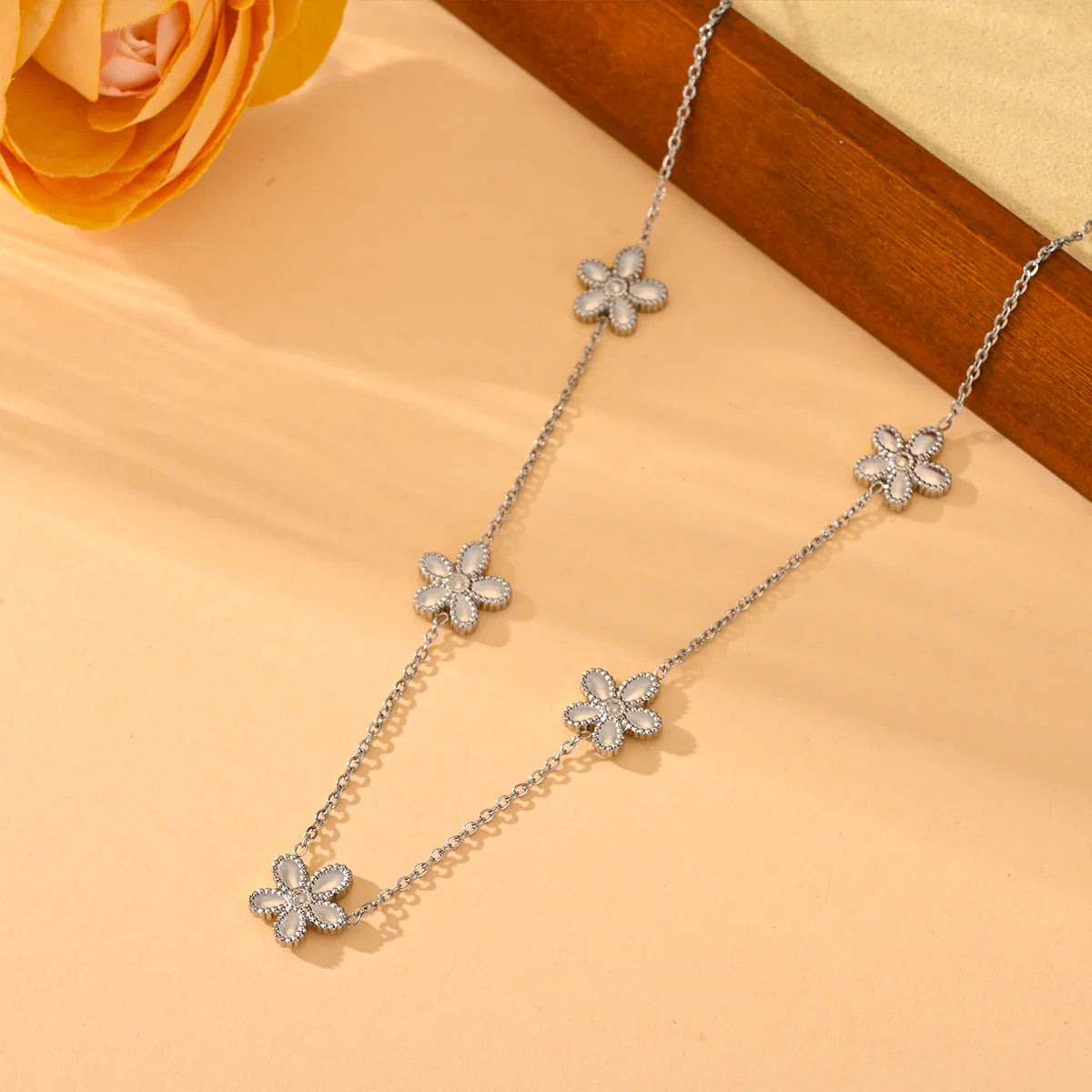 Tinymetal Craft Minimalist Pendant Chain