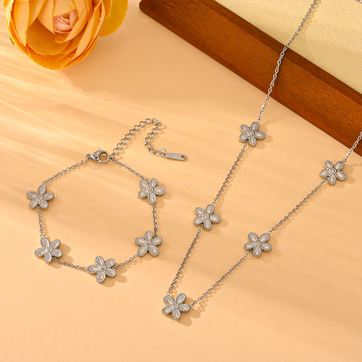 Tinymetal Craft Minimalist Pendant Chain